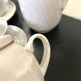 Кофейный сервиз Минский ФЗ 1983-1993гг. Рельф фарфор с позолотой, 150мл. Винтаж, СССР. Цена за 14пр. Картинка 6